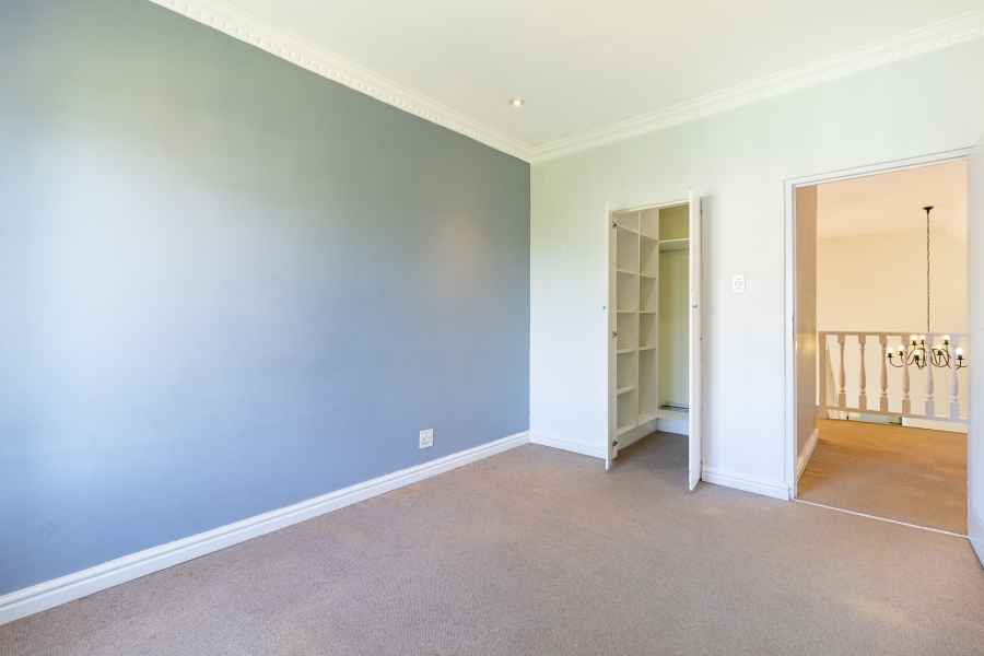 4 Bedroom Property for Sale in Zevendal Western Cape